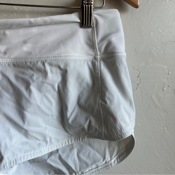 Lululemon Speed Up Short *2.5" Inseam Size 6 in White - Picture 3 of 12